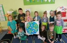 Prezentacja grupowa wykonanej pracy plastycznej.