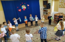 gr. I - dzieci tancza do utworu Clap Clap Sound