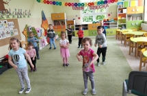 dzieci tancza