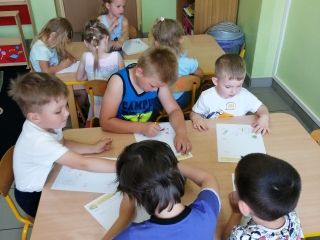 Wykonanie karty pracy Zdrowy talerz