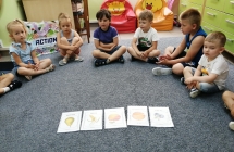 Utrwalenie nazw letnich owocow