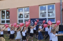 Taniec dzieci z balonami