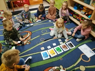 Nauka segregacji smieci - dopasowywanie obrazkow (2)