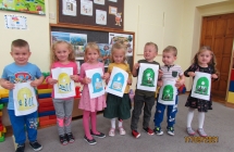 GR. III SPRZATANIE SWIATA WSPOLNE ZDJECIE Z PRACA PLASTYCZNA