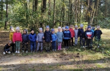 Dzieci w lesie