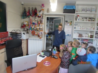 gr. III wycieczka do weterynarza - ogladamy akcesoria dla zwierzat