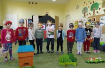 Czerwony Kapturek               w wykonaniu dzieci