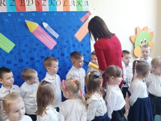 Pasowanie przedszkolakow