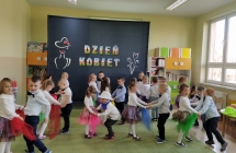 Dzieci tancza twista