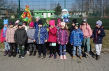 Grupa VIII z marzanna i gaikiem.