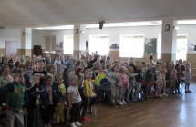 Ptrzedszkolaki aktywnie uczestnicza w spektaklu