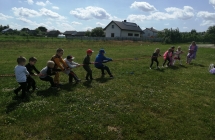 Dzien Dziecka przeciaganie liny_resized_20220605_095810753