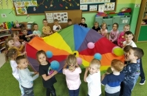 zabawy z chusta animacyjna