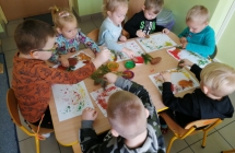 Malujemy pedzlem z darow natury