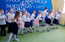 Uklad taneczny w wykonaniu dzieci z grupy IX