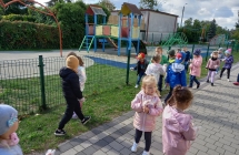 gr V Sprzatanie Swiata 2022 - poszukujemy i zbieramy odpady