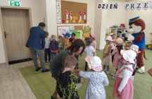 wizyta wojta w przedszkolu
