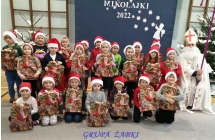GRUPA ZABKI Z MIKOLAJEM