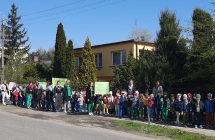 Przemarsz z transparentami (1)