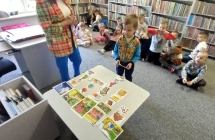 gr. V Tydzien Bibliotek - przyporzadkowanie elementow zwiazanych z dana bajka