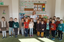Maly mis w swiecie wielkiej literatury realizacji programu - spotkanie z mama chlopca i rozmowa o bajce