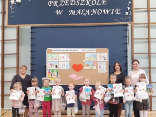 Wszyscy uczestnicy konkursu plastycznego pt. Czym jest dobro