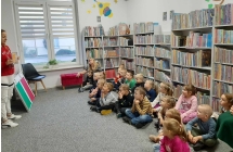 Przedszkolaki w bibliotece