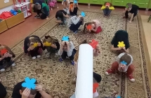 zabawa w kwiatki wiednace od dymu papierosa