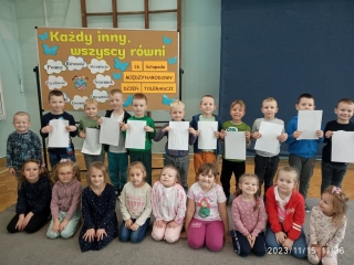 kazdy inny wszyscy rowni- zajecia z p. specjalnym (1)