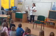 pogadanka z pielegniarka na temat wlasciwej higieny jamy ustnej