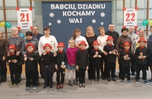 babcie z wnukmi