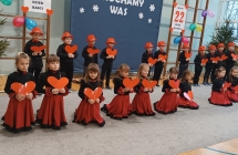 dziewczynki z sercami
