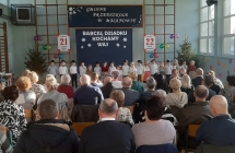 Dzien babci i dziadka gr. IV wystepy artystczne dzieci  (1)