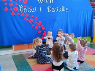 Taniec motyli - gr IX