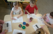 dzieci mslujs nutke F