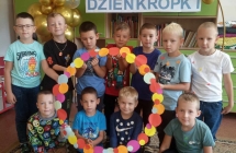 Dzien kropki gr. VII zabawy muzyczne, ruchowe, manualne (4)