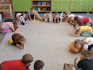 zabawa z misiem grupa 9