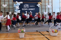 dzieci tancza twista