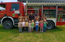 Wspolna fotografia ze strazakami - grupa X