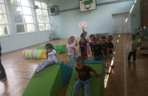 zabawy ruchowe z okazji dnia dziecka (4)