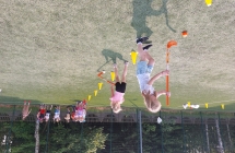 8. Slalom z pileczkami.