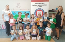 Wspolne zdjecie z pracownikiem PSSE w Turku