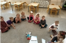 Kici Kocia w kosmosie