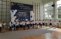 Zakonczenie gr.7 dzieci wystepuja  (3)