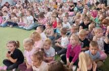 Przedszkolaki podczas koncertu.