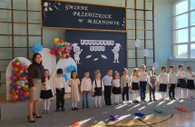 Pasowanie Wiewioreczek na Przedszkolaki, przemowienie Pani Dyrektor.