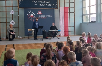 Muzycy podczas audycji.