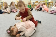 Kolce jeza za pomoca spinaczy