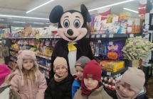 Przedszkolaki z myszka Miki