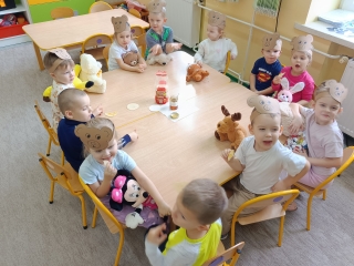 Misiowa degustacja miodu - grupa X